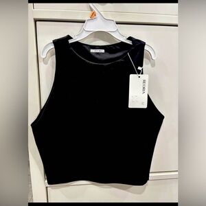 ReoRia Women's Black Tank Top